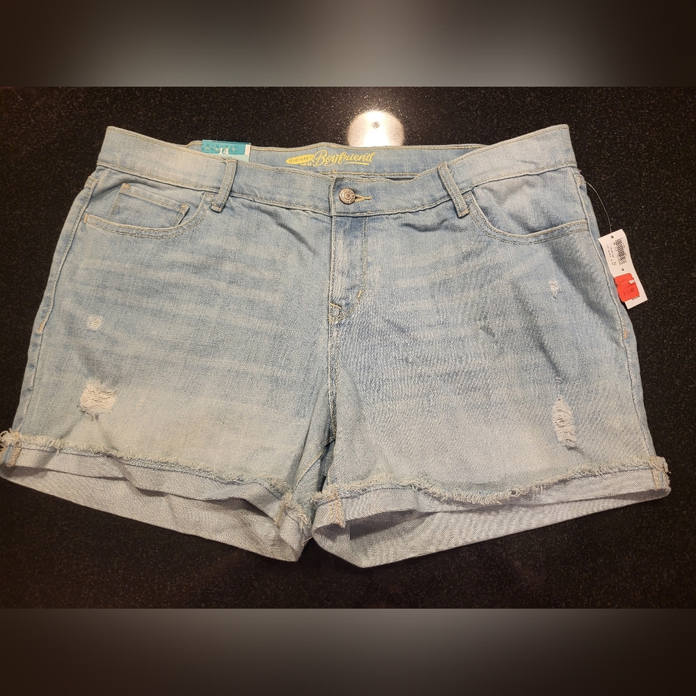 Old Navy Light Blue Distressed Boyfriend Denim Shorts Size 14